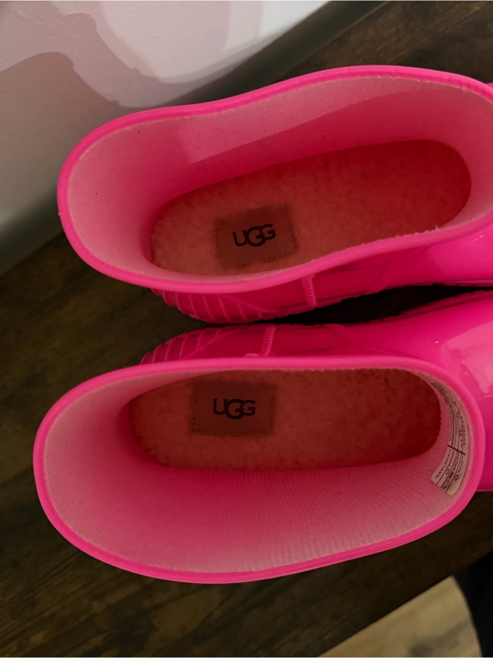 UGG Drizlita Taffy Pink Rain Boots - Picture 4 of 6